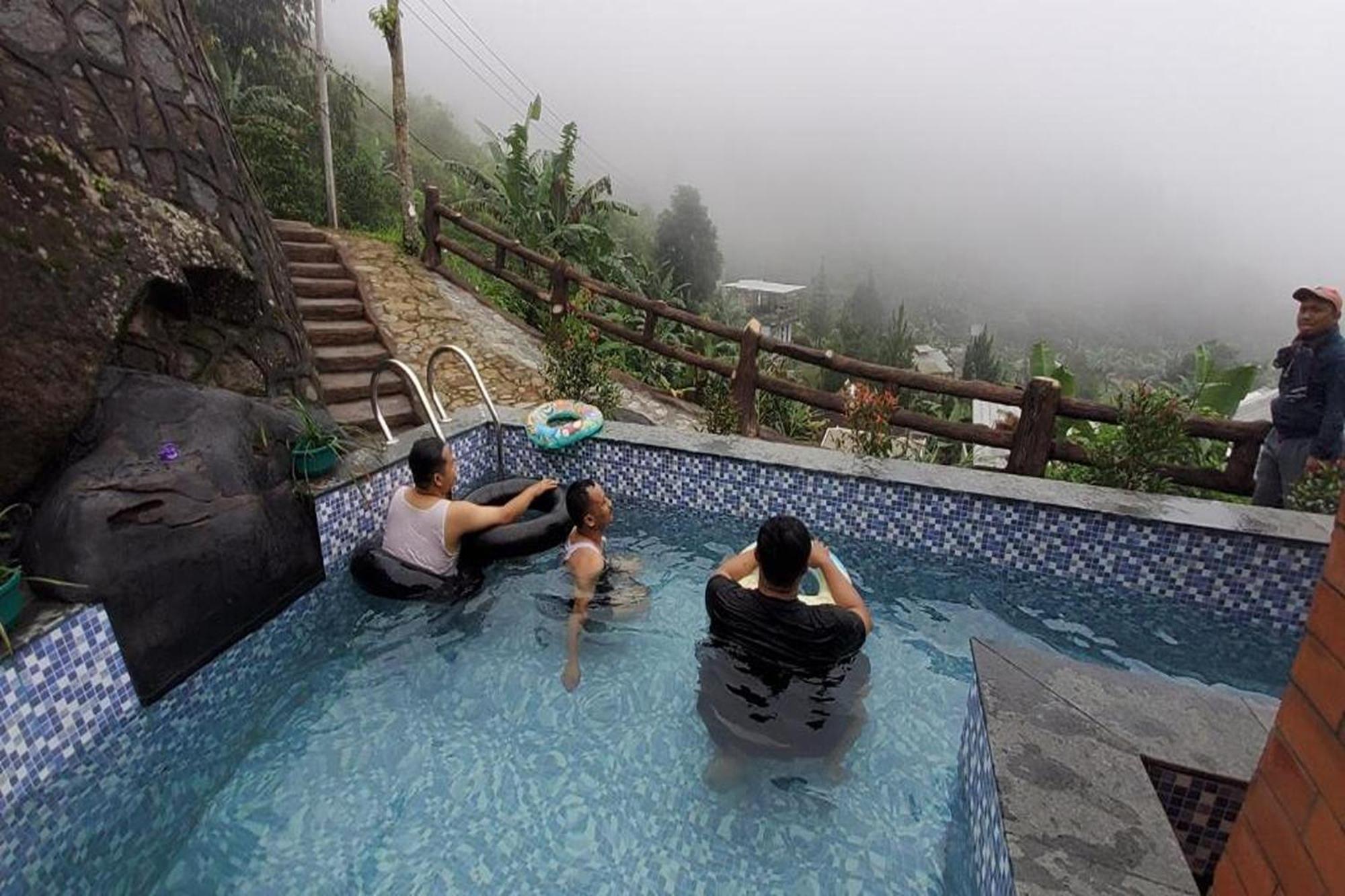 Villa Zoya 2 Pondok Cipaseban Ngoại thất bức ảnh